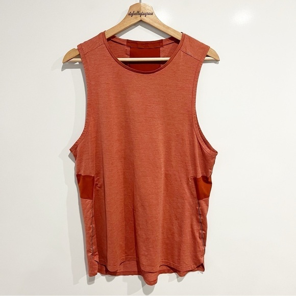 Lululemon Fast and Free Tank Top - Picture 3 of 7